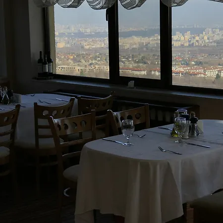 Hotel - Restaurant Chairite *